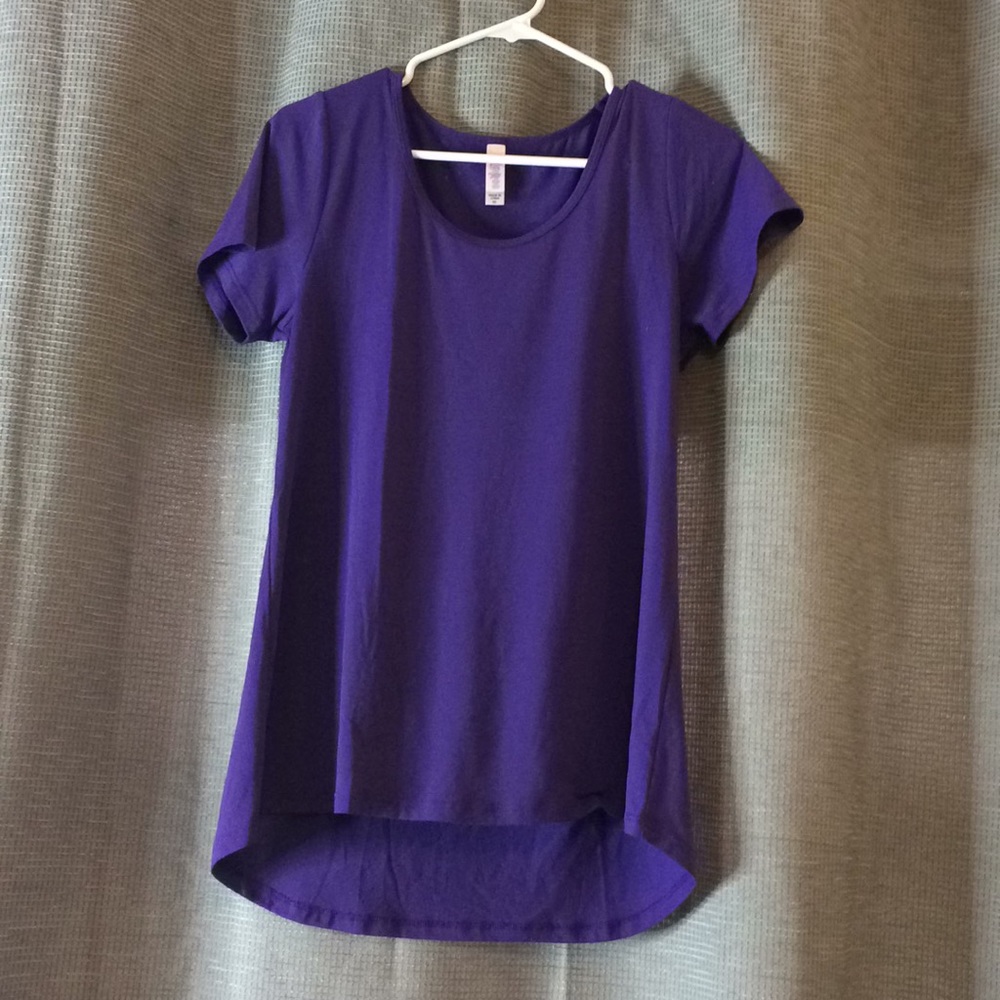 Just sitting in closet!!! Take this awesome shirt!